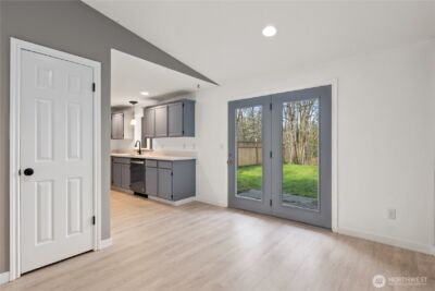 10236 42nd Avenue NE #A, Marysville, WA 98271 - Photo 8