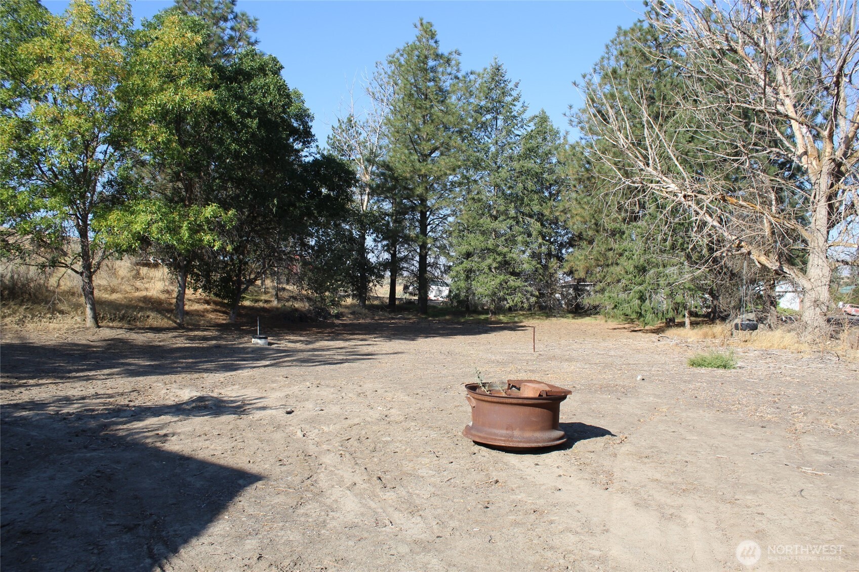 117 S Neilson Road , Lind, WA 99341