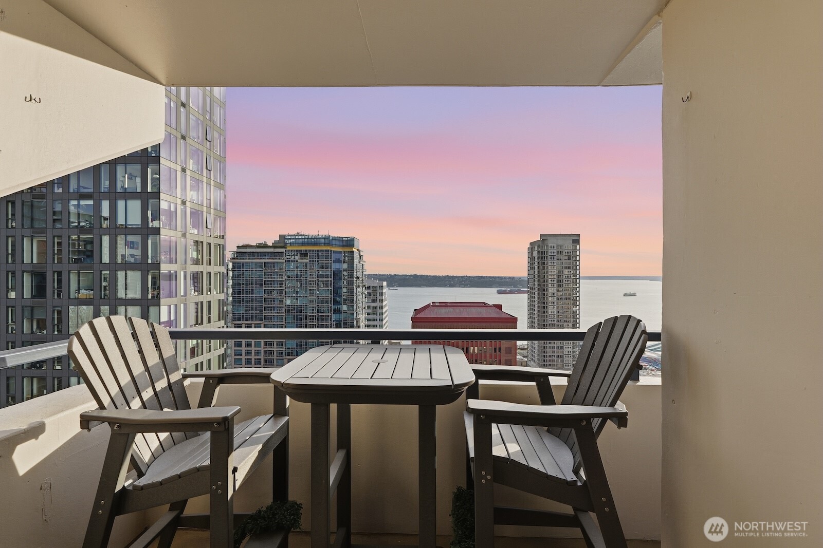 2100 3rd Avenue #2601, Seattle, WA 98121