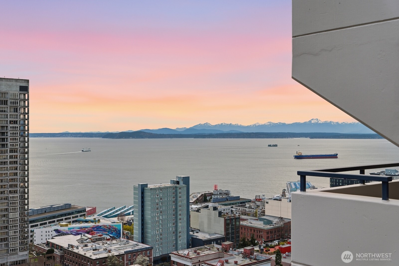 2100 3rd Avenue #2601, Seattle, WA 98121