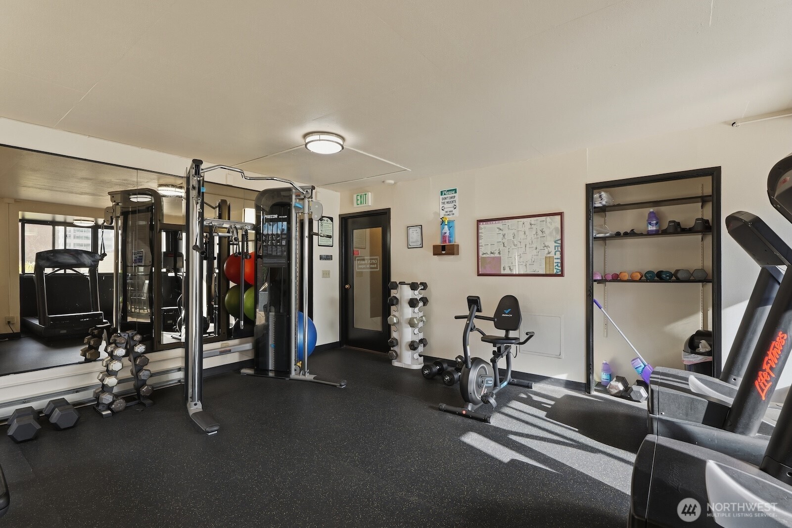 2100 3rd Avenue #2601, Seattle, WA 98121
