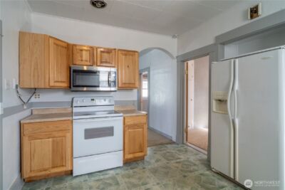 105 W 5th Avenue , Ritzville, WA 99169 - Photo 8