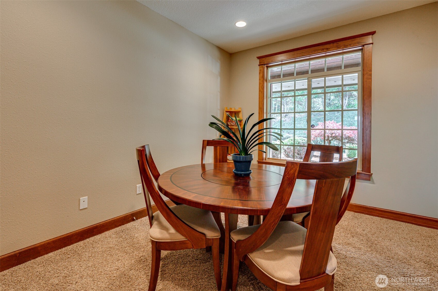 200 Pineridge Drive , Woodland, WA 98674