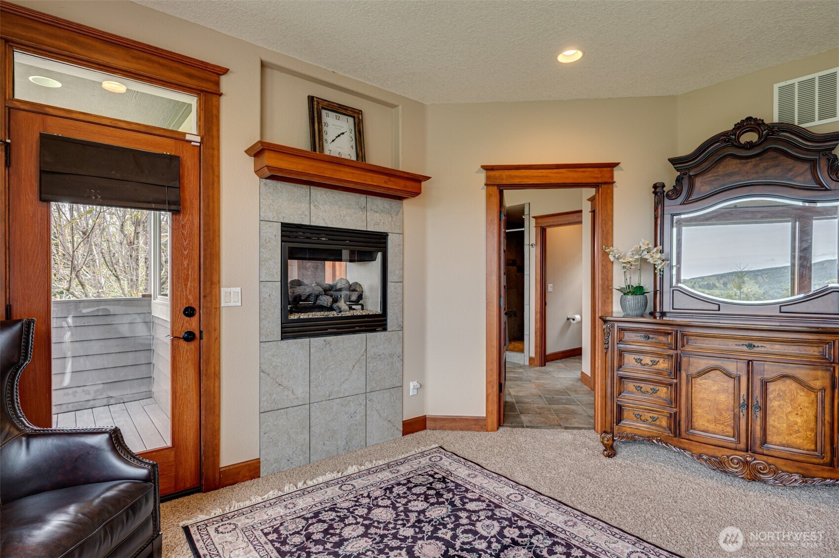 200 Pineridge Drive , Woodland, WA 98674