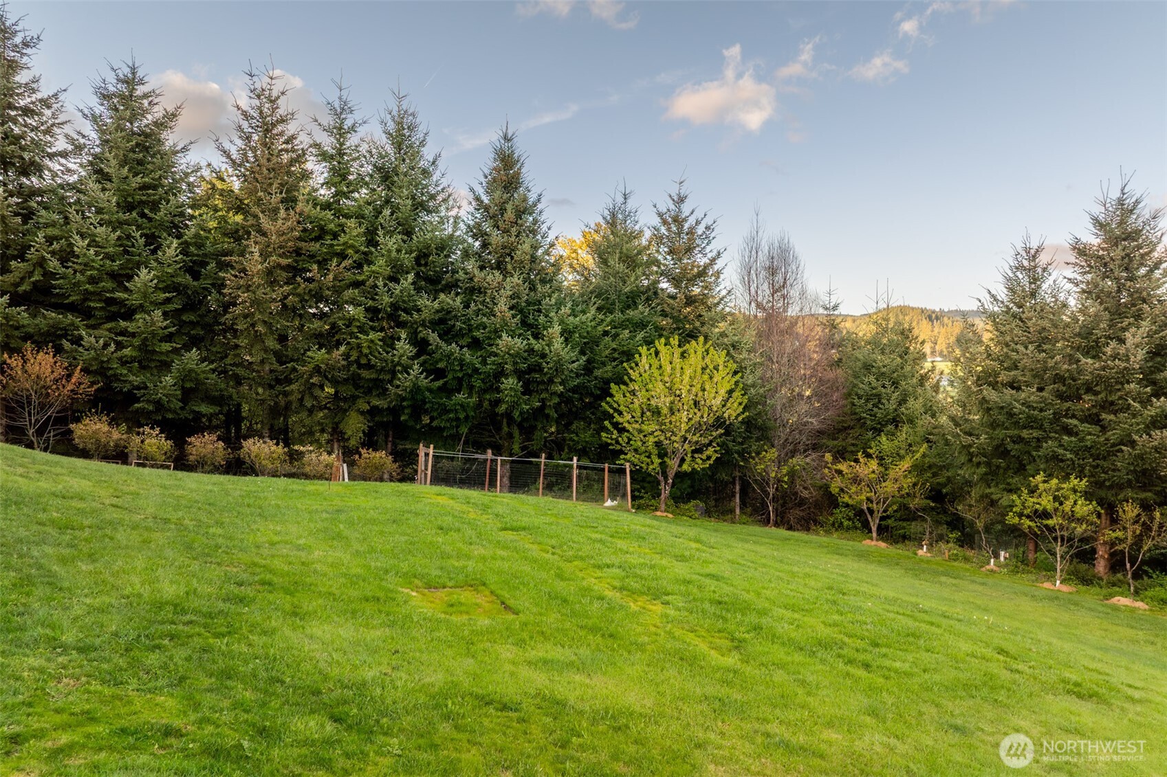 200 Pineridge Drive , Woodland, WA 98674