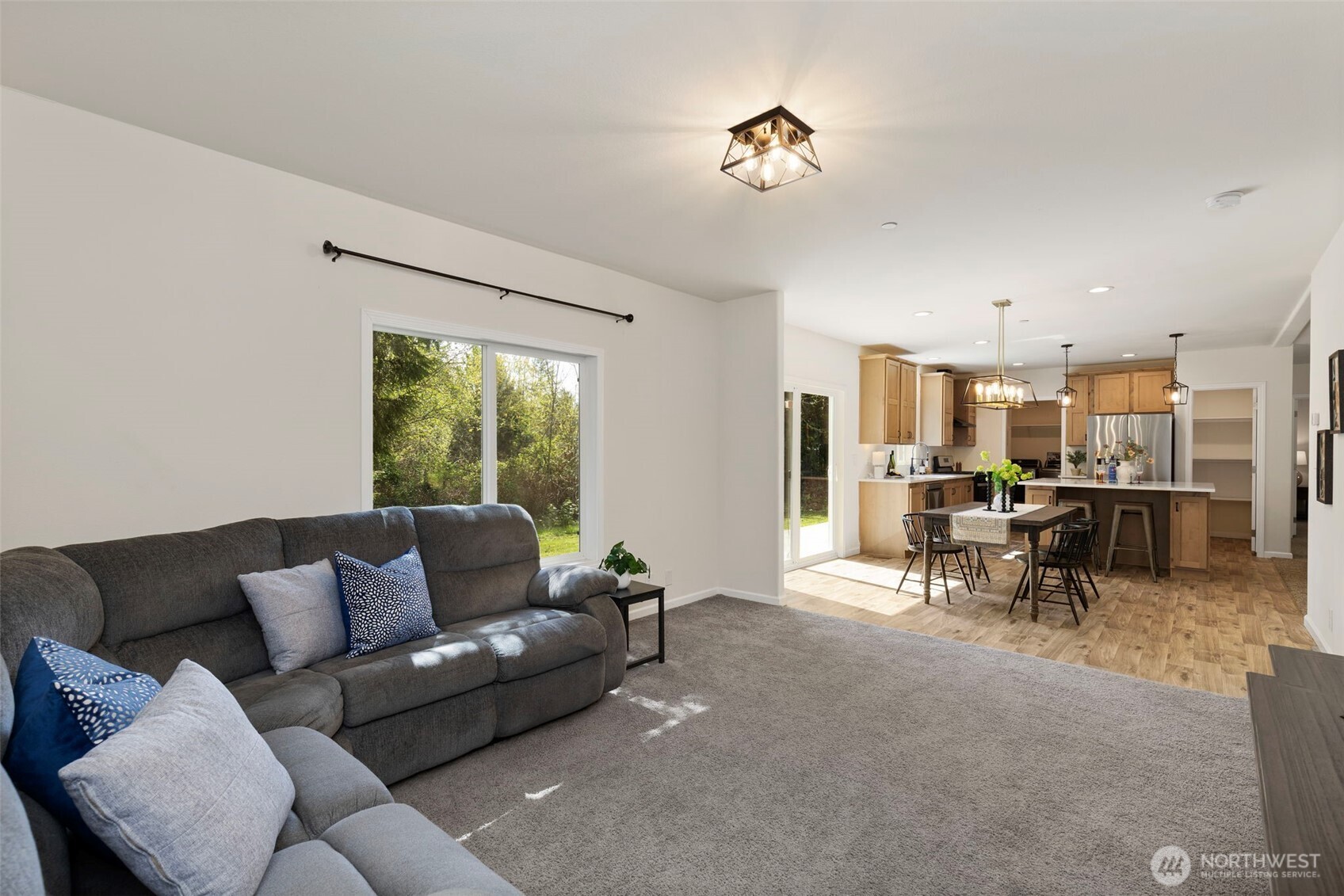 31571 Night Owl Avenue NE, Kingston, WA 98346