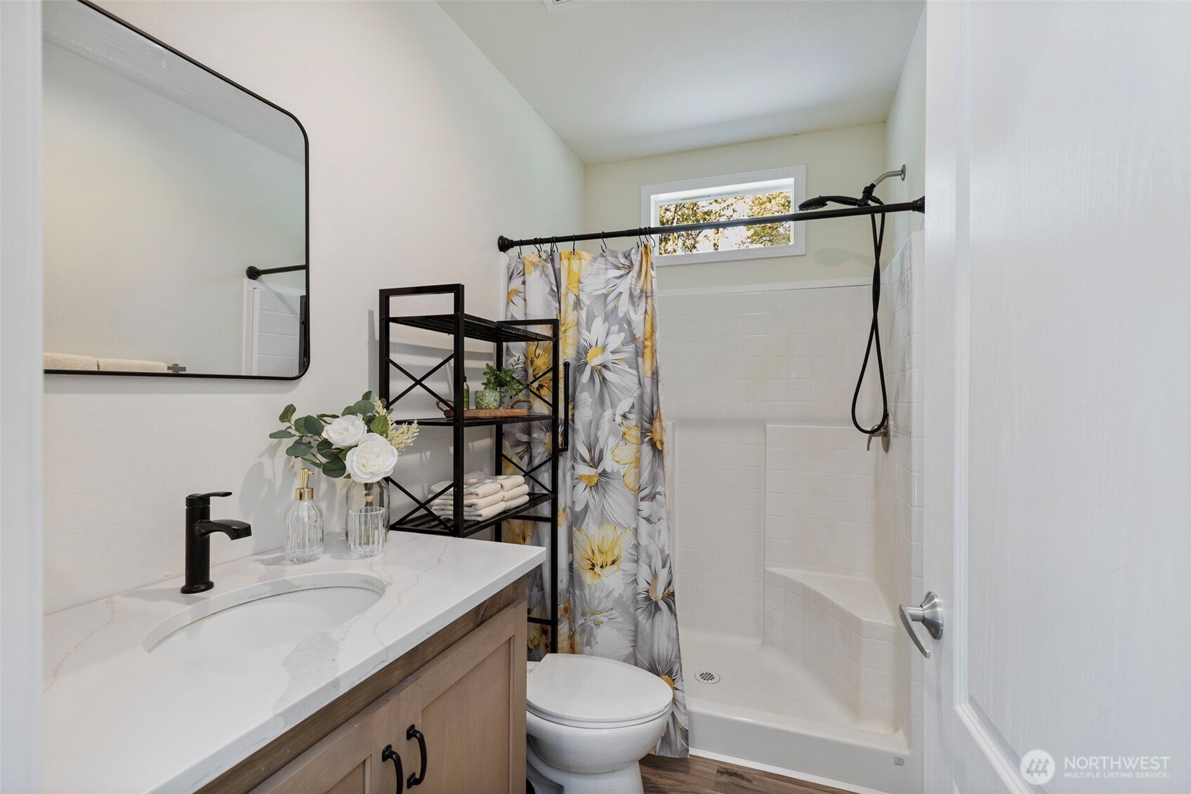 31571 Night Owl Avenue NE, Kingston, WA 98346