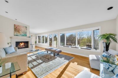 6749 82nd Avenue SE, Mercer Island, WA 98040 - Photo 3