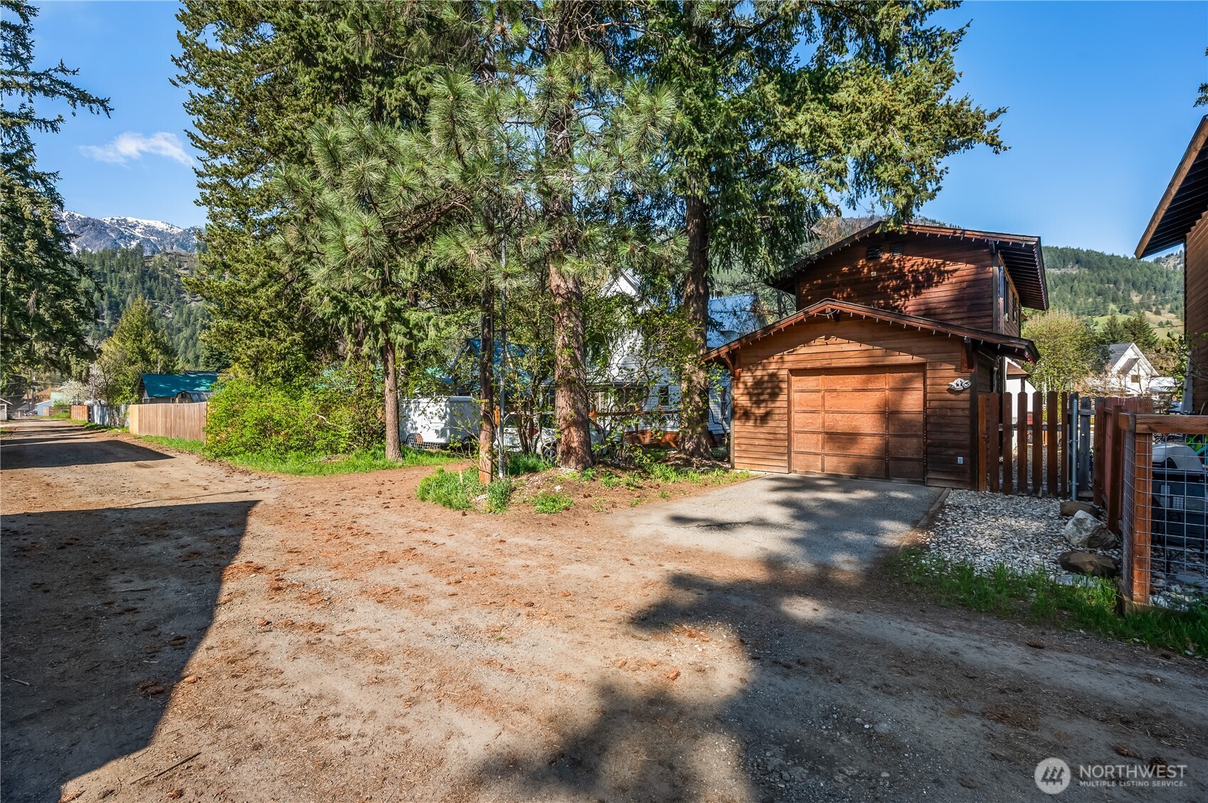 221 Evans Street , Leavenworth, WA 98826