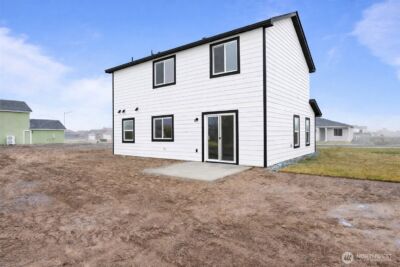 925 La Vista Drive , Warden, WA 98857 - Photo 2