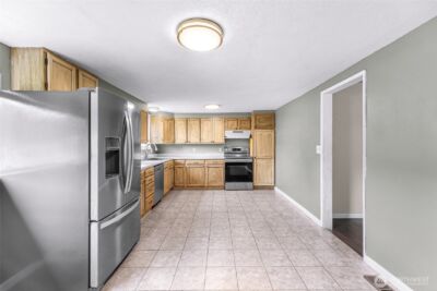 916 Jennings Street , Sedro Woolley, WA 98284 - Photo 12