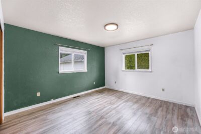 916 Jennings Street , Sedro Woolley, WA 98284 - Photo 17