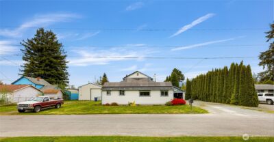 916 Jennings Street , Sedro Woolley, WA 98284 - Photo 2