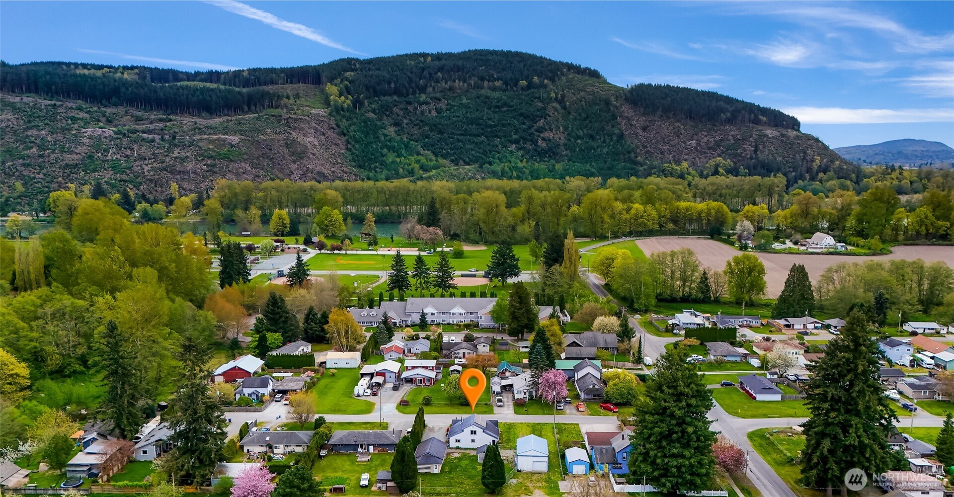 916 Jennings Street , Sedro Woolley, WA 98284