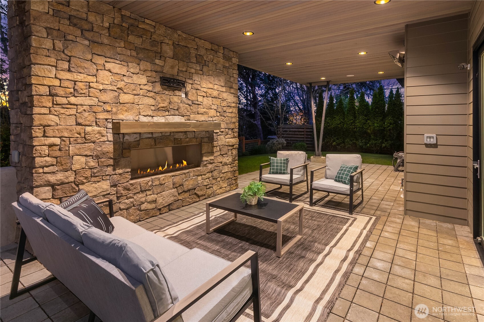 8260 SE 31st Street , Mercer Island, WA 98040