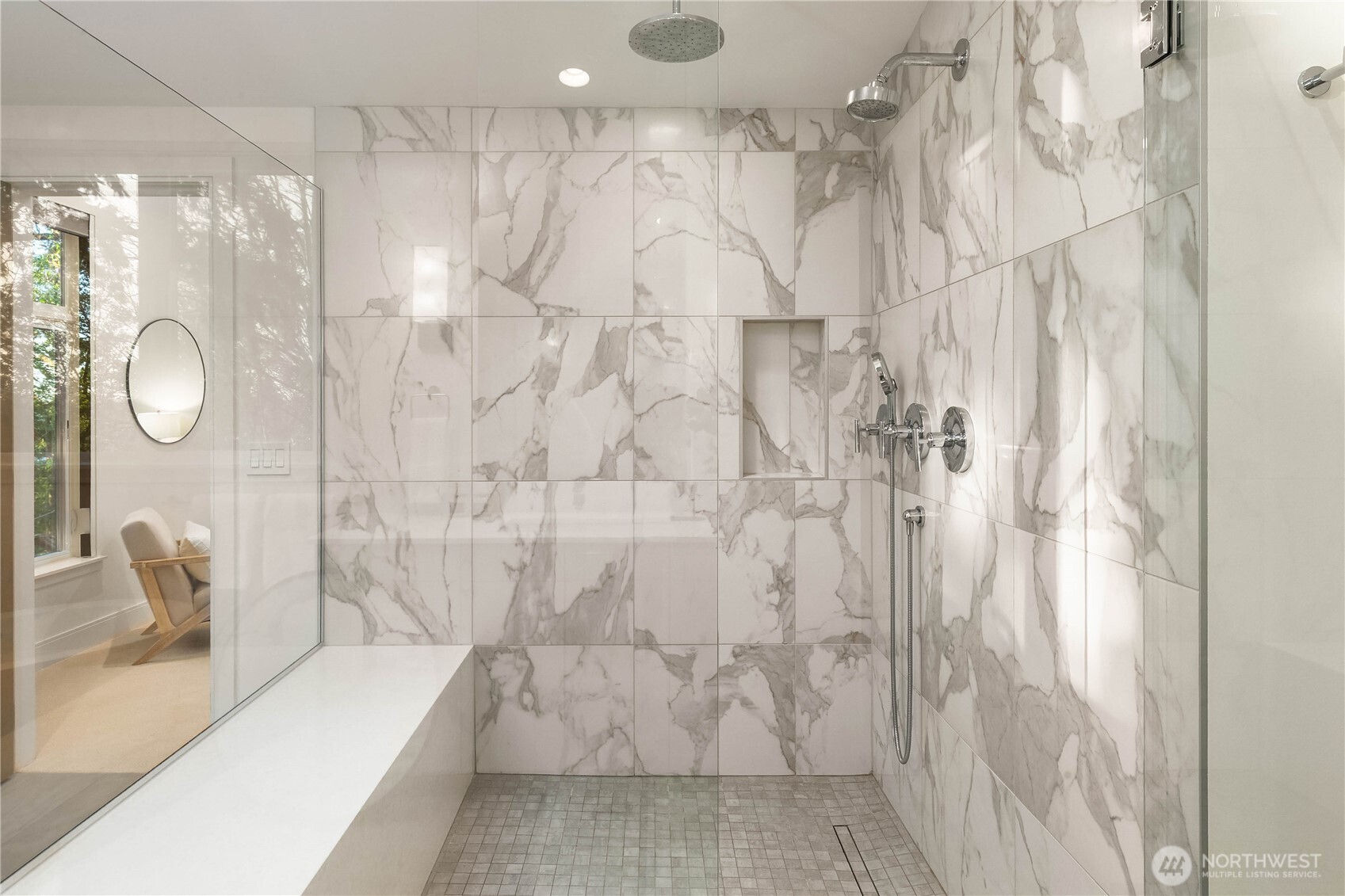 8260 SE 31st Street , Mercer Island, WA 98040
