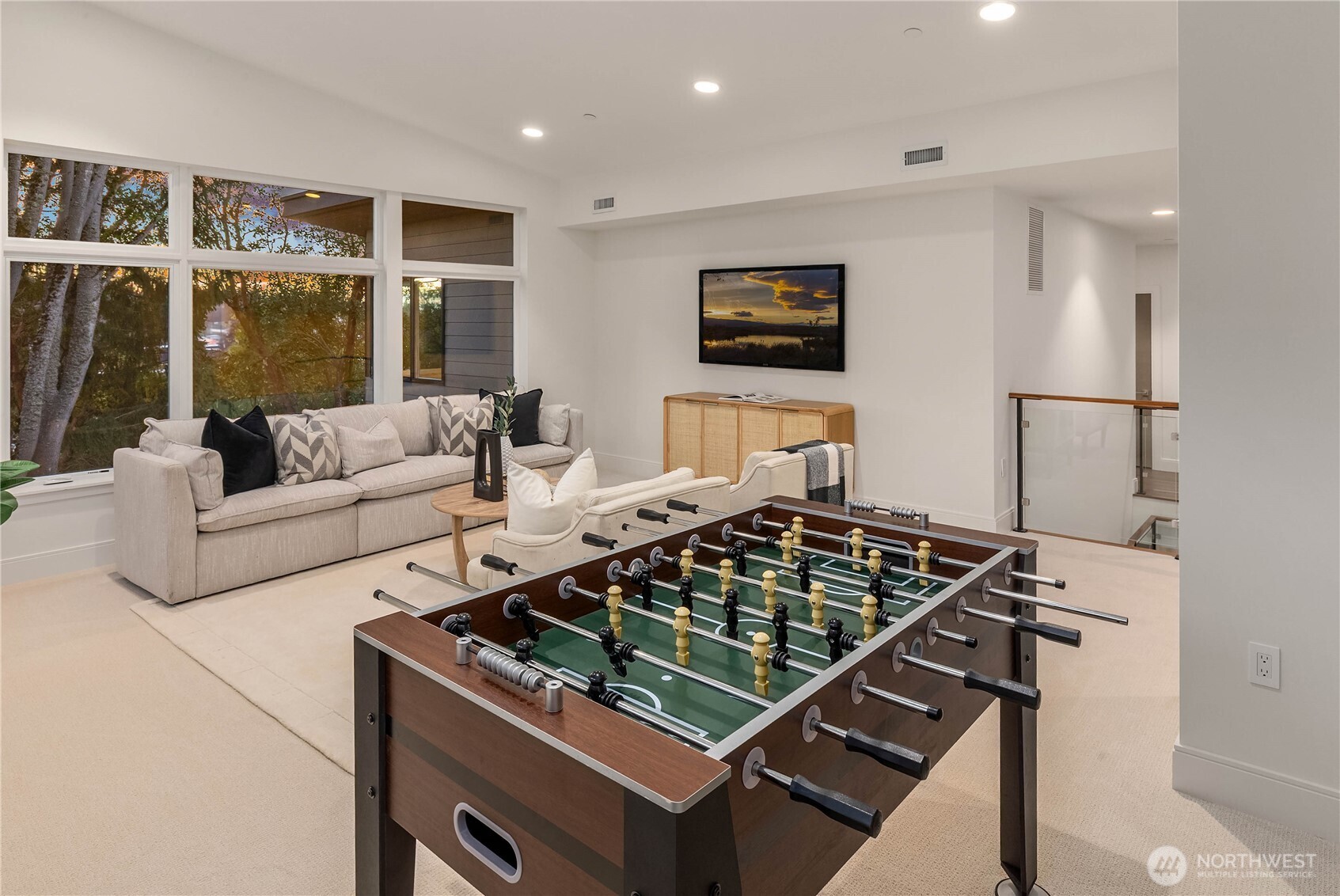 8260 SE 31st Street , Mercer Island, WA 98040