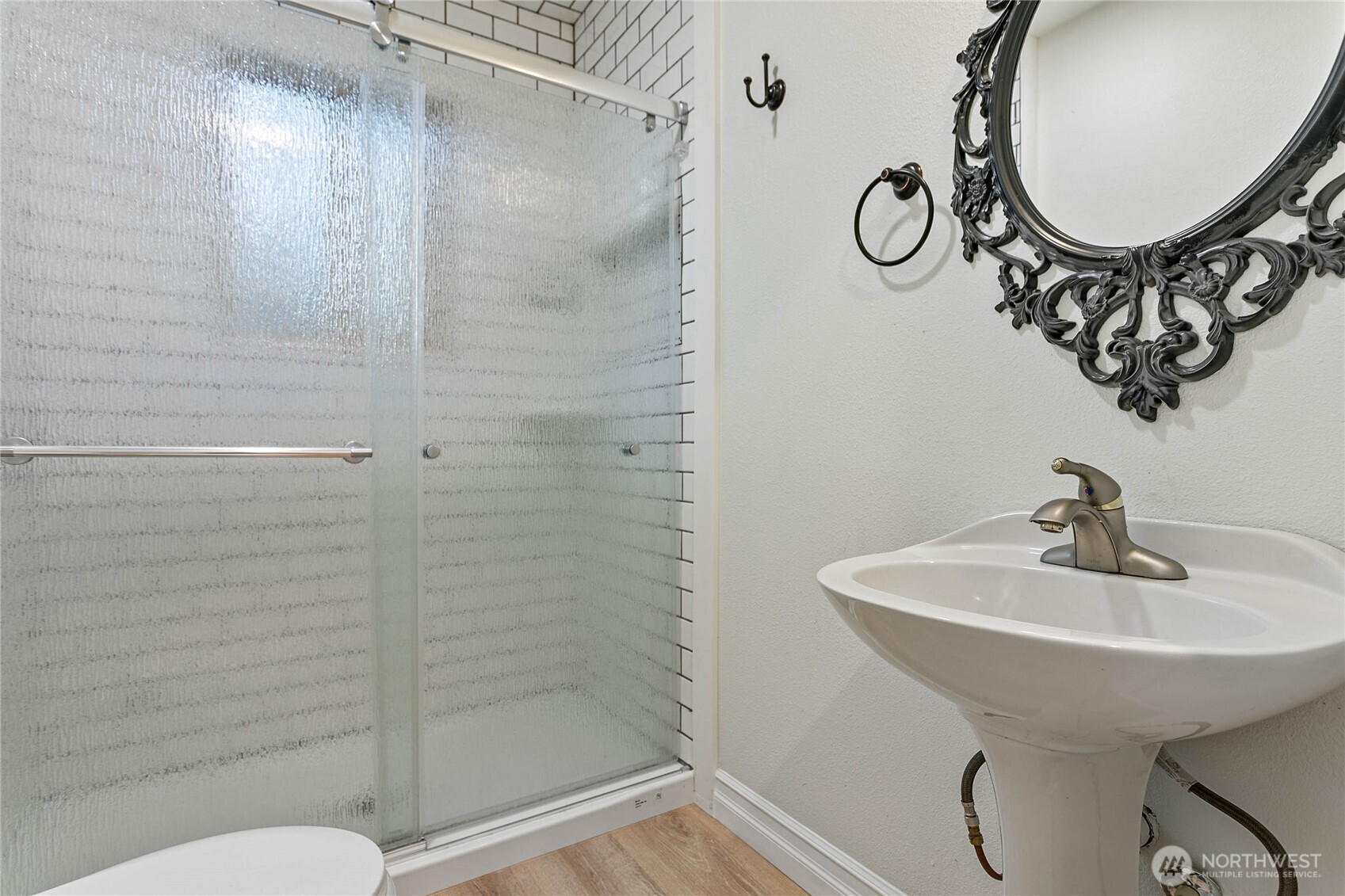 1100 Greenleaf Avenue , Burlington, WA 98233