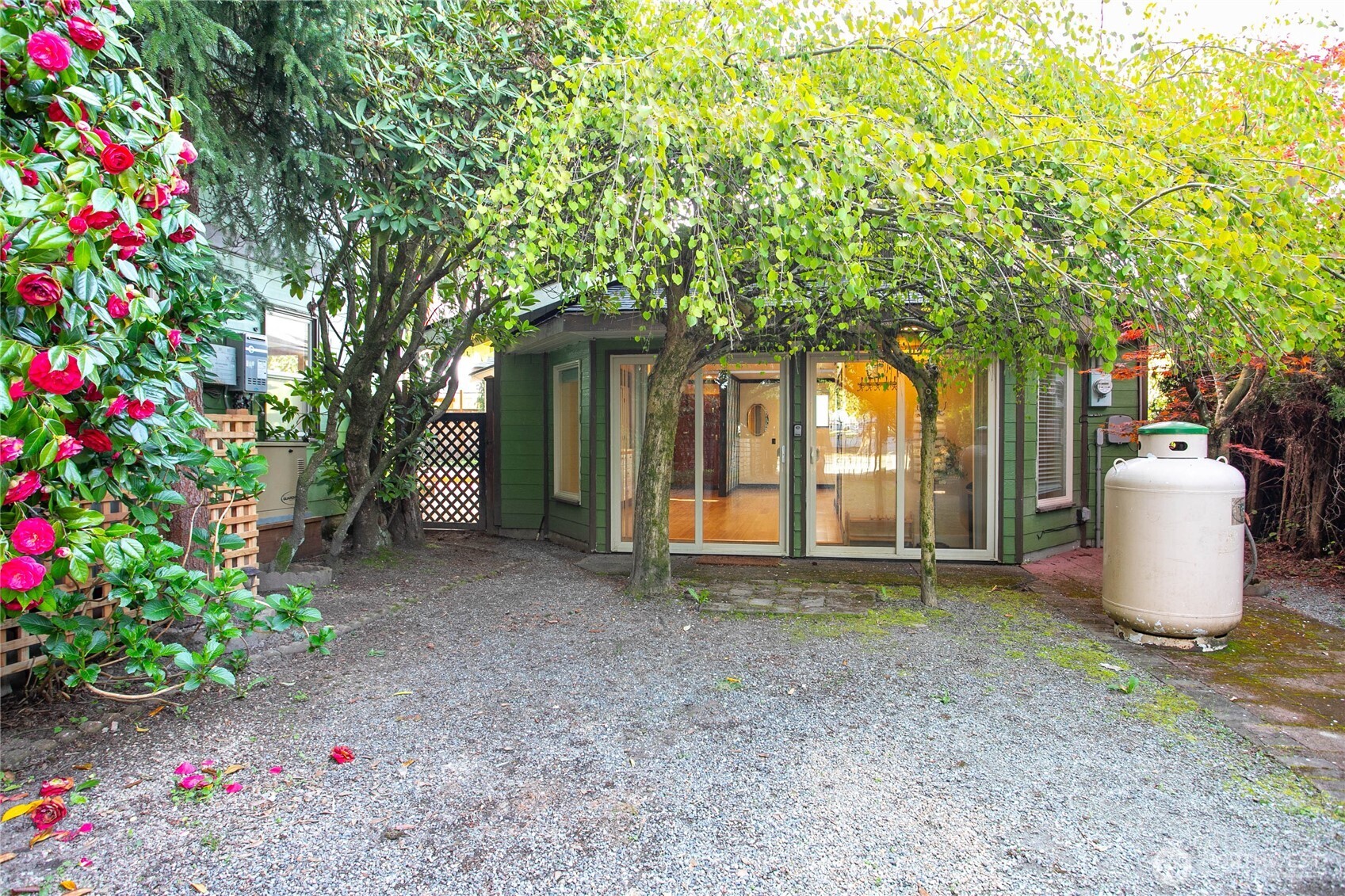1100 Greenleaf Avenue , Burlington, WA 98233