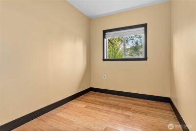1100 Greenleaf Avenue , Burlington, WA 98233 - Photo 30