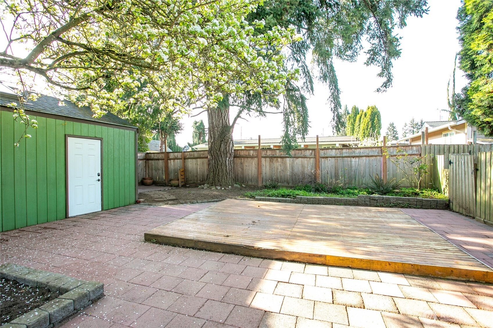 1100 Greenleaf Avenue , Burlington, WA 98233