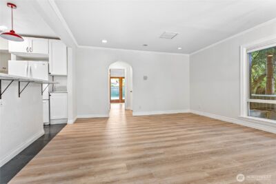 1100 Greenleaf Avenue , Burlington, WA 98233 - Photo 4