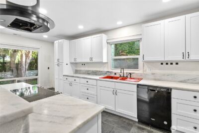 1100 Greenleaf Avenue , Burlington, WA 98233 - Photo 8