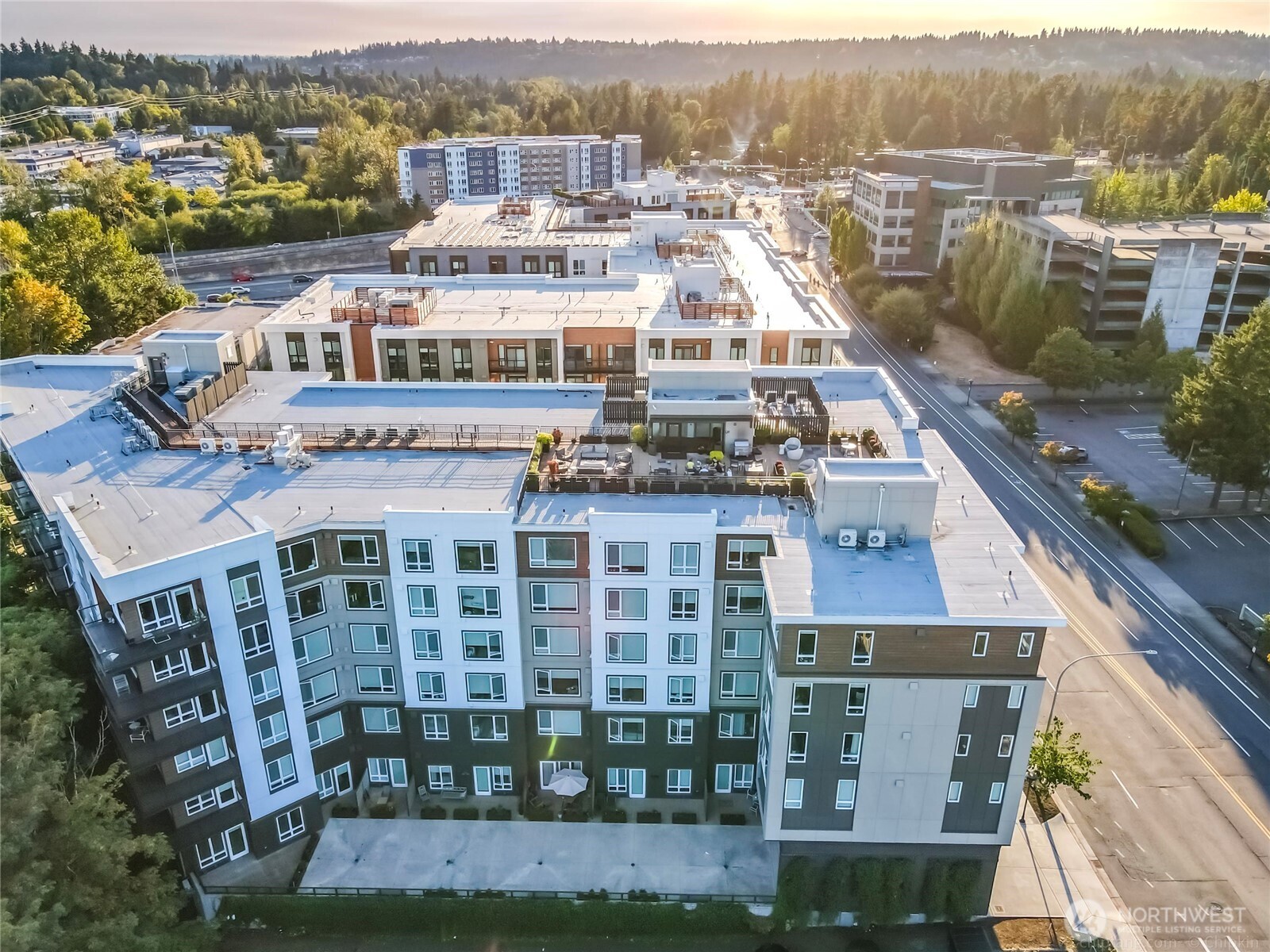 11903 NE 128th Street #608, Kirkland, WA 98034