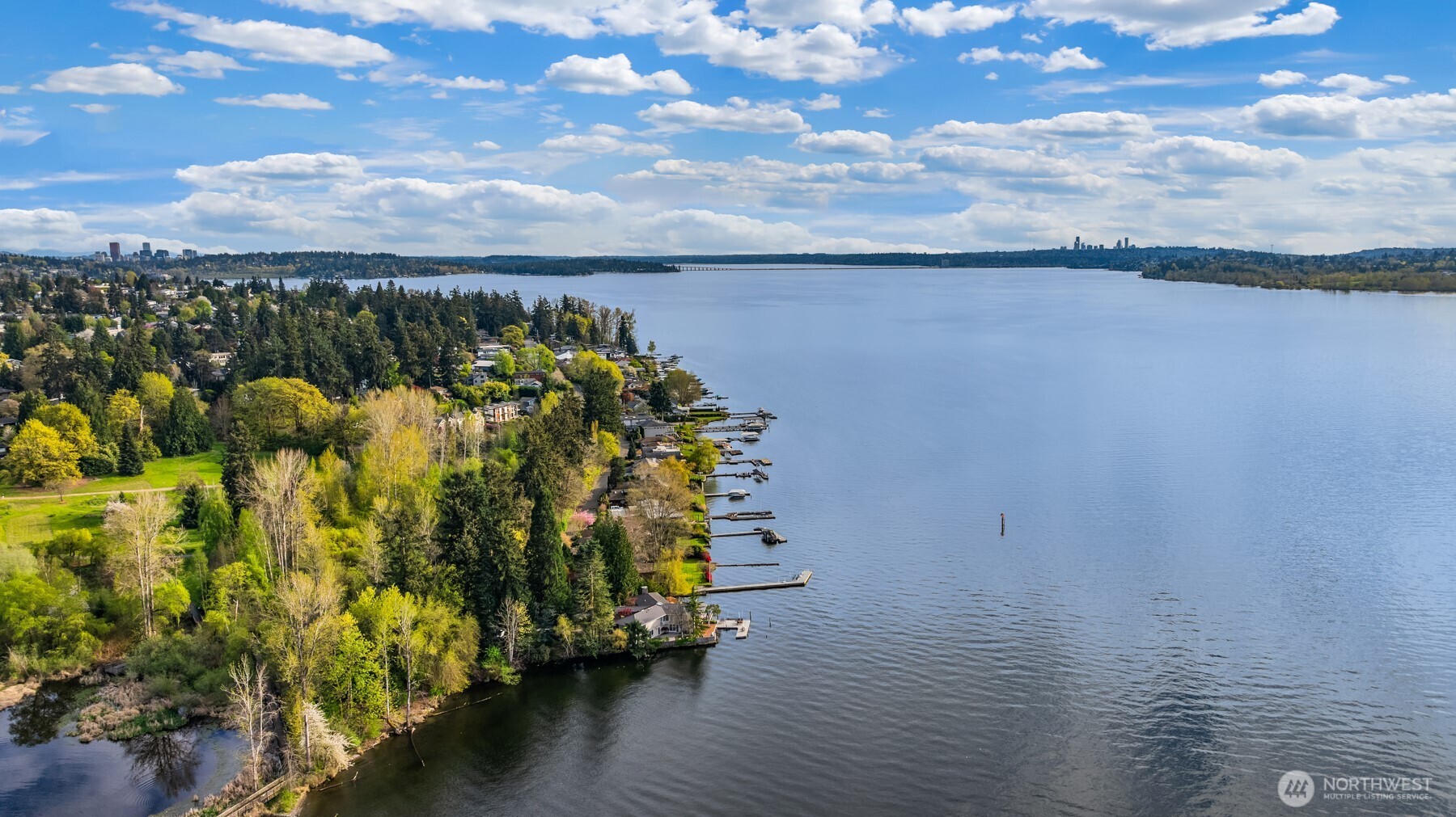 2095 Rose Point Lane , Kirkland, WA 98033
