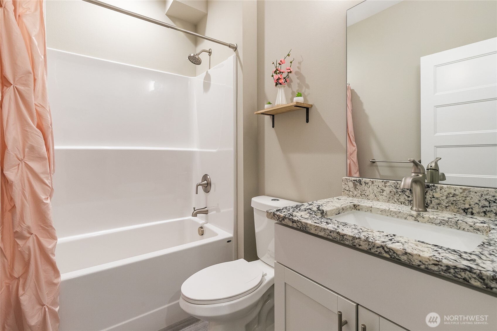 5683 Sunstone Place #102, Ferndale, WA 98248