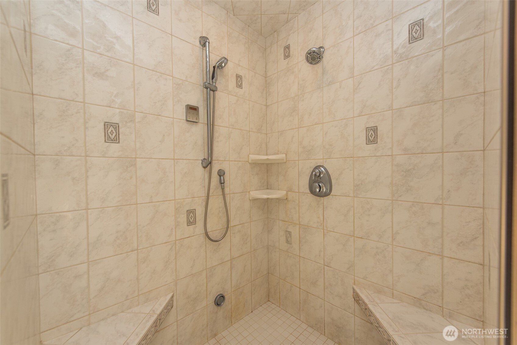 920 N Gierin Creek Lane , Sequim, WA 98382
