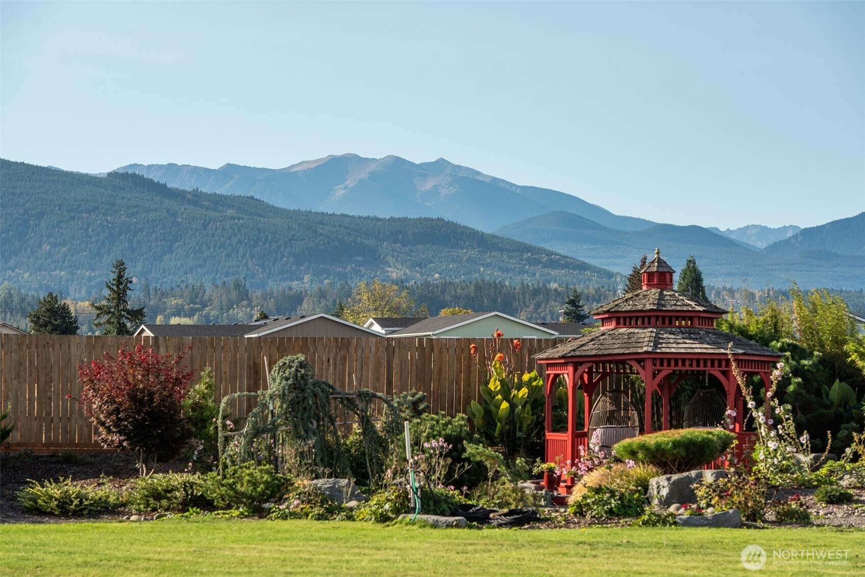 920 N Gierin Creek Lane , Sequim, WA 98382