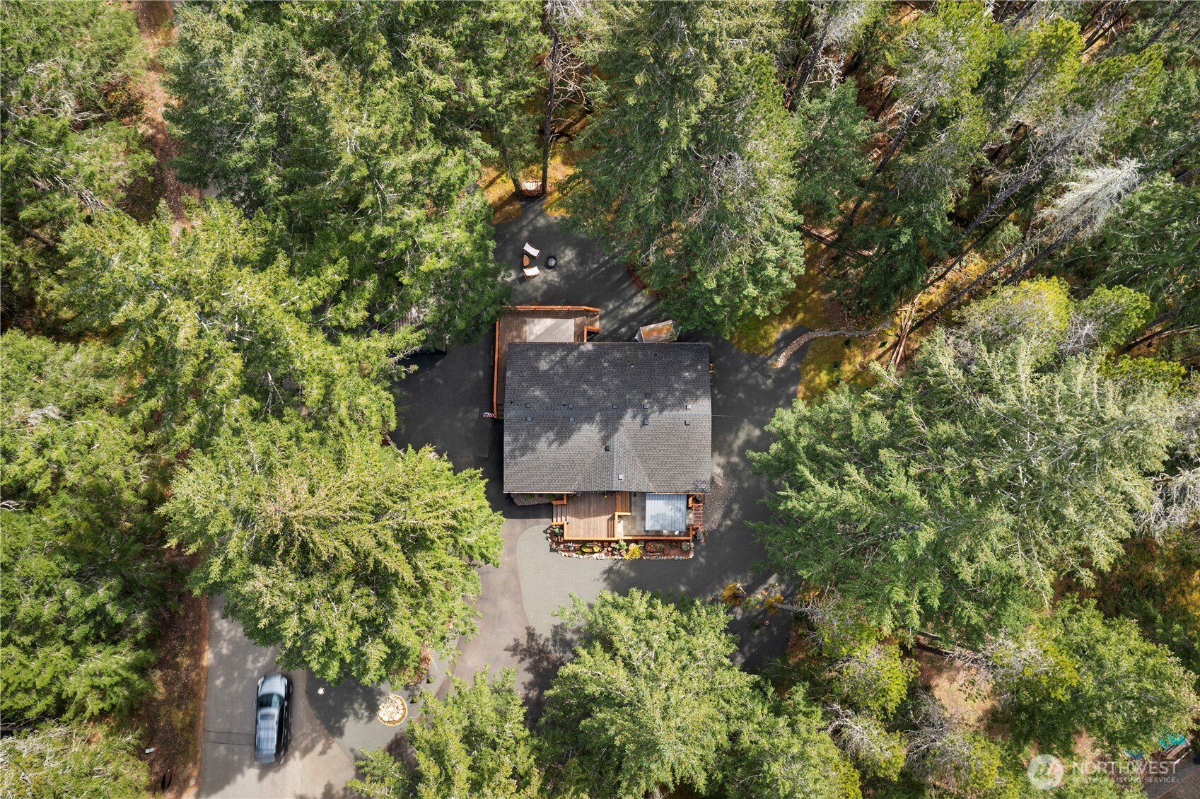 231 N Olympic Way , Hoodsport, WA 98548