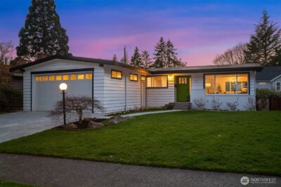 7039 39th Avenue NE, Seattle, WA 98115 - Photo 2