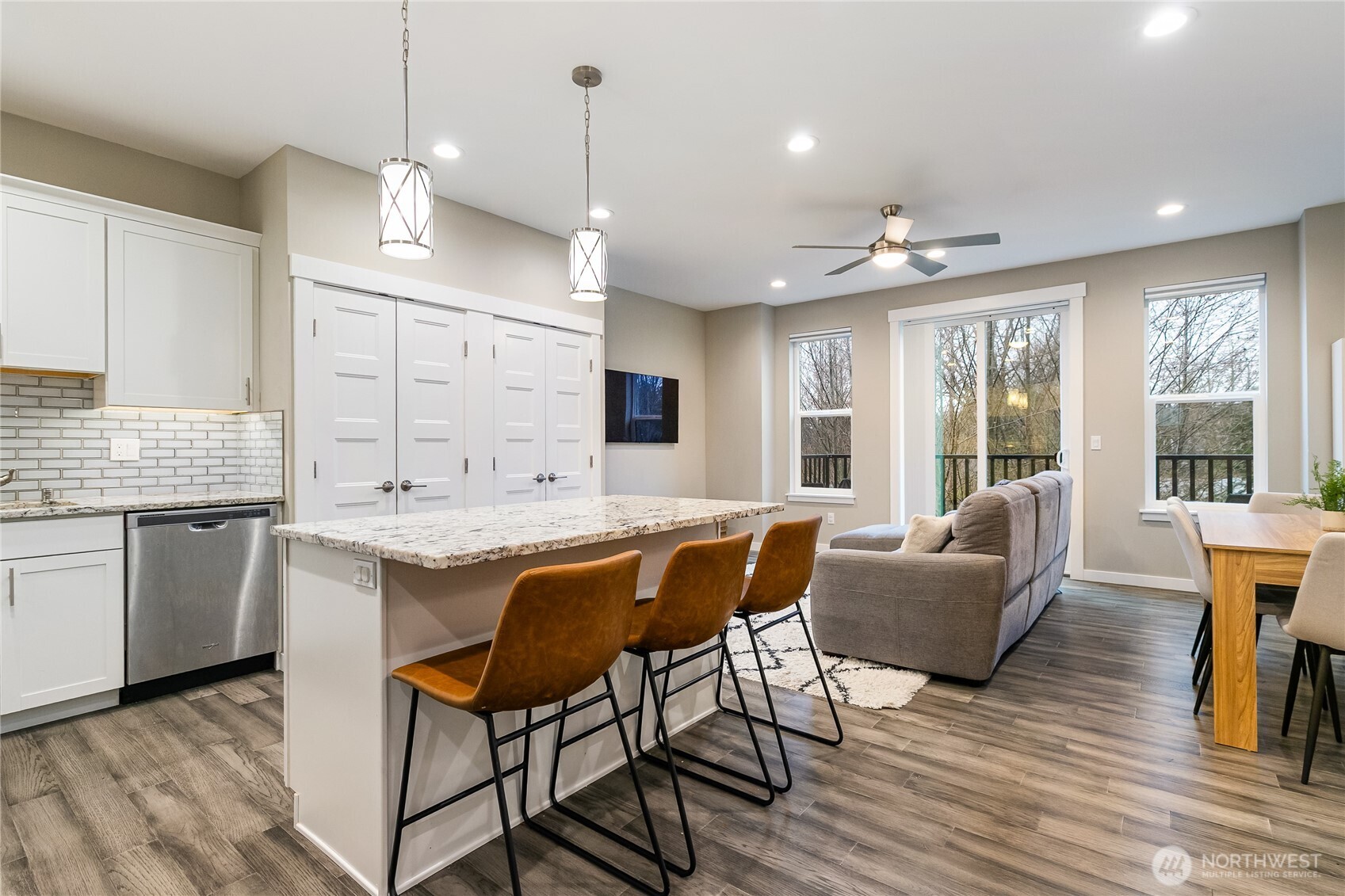5683 Sunstone Place #102, Ferndale, WA 98248