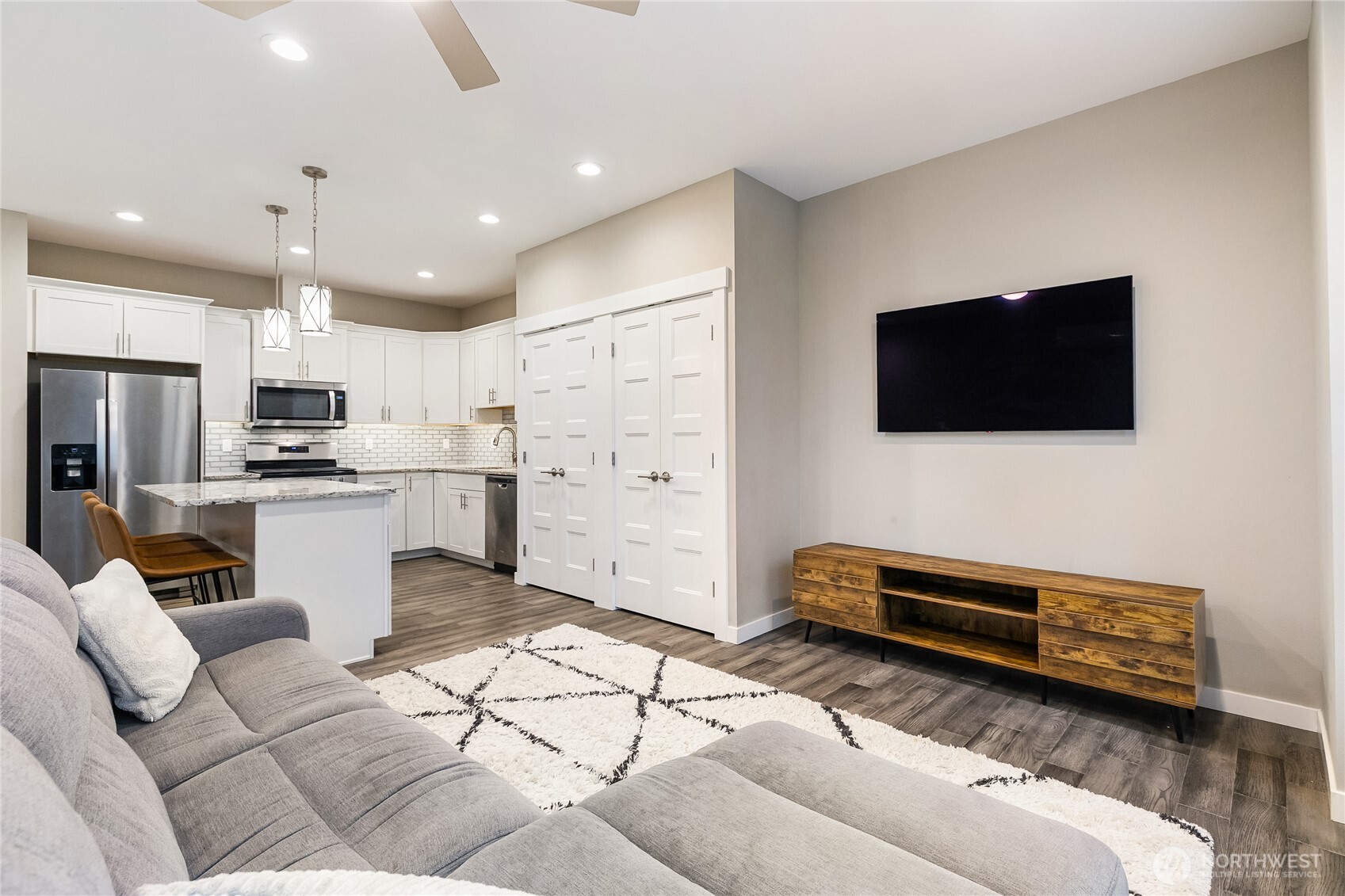 5683 Sunstone Place #102, Ferndale, WA 98248