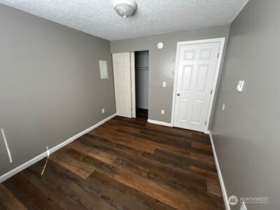 2716 S 258th Place , Kent, WA 98032 - Photo 2