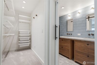 701 Galer St #609, Seattle, WA 98109 - Photo 22