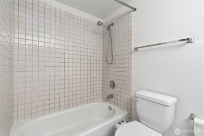 701 Galer St #609, Seattle, WA 98109 - Photo 28