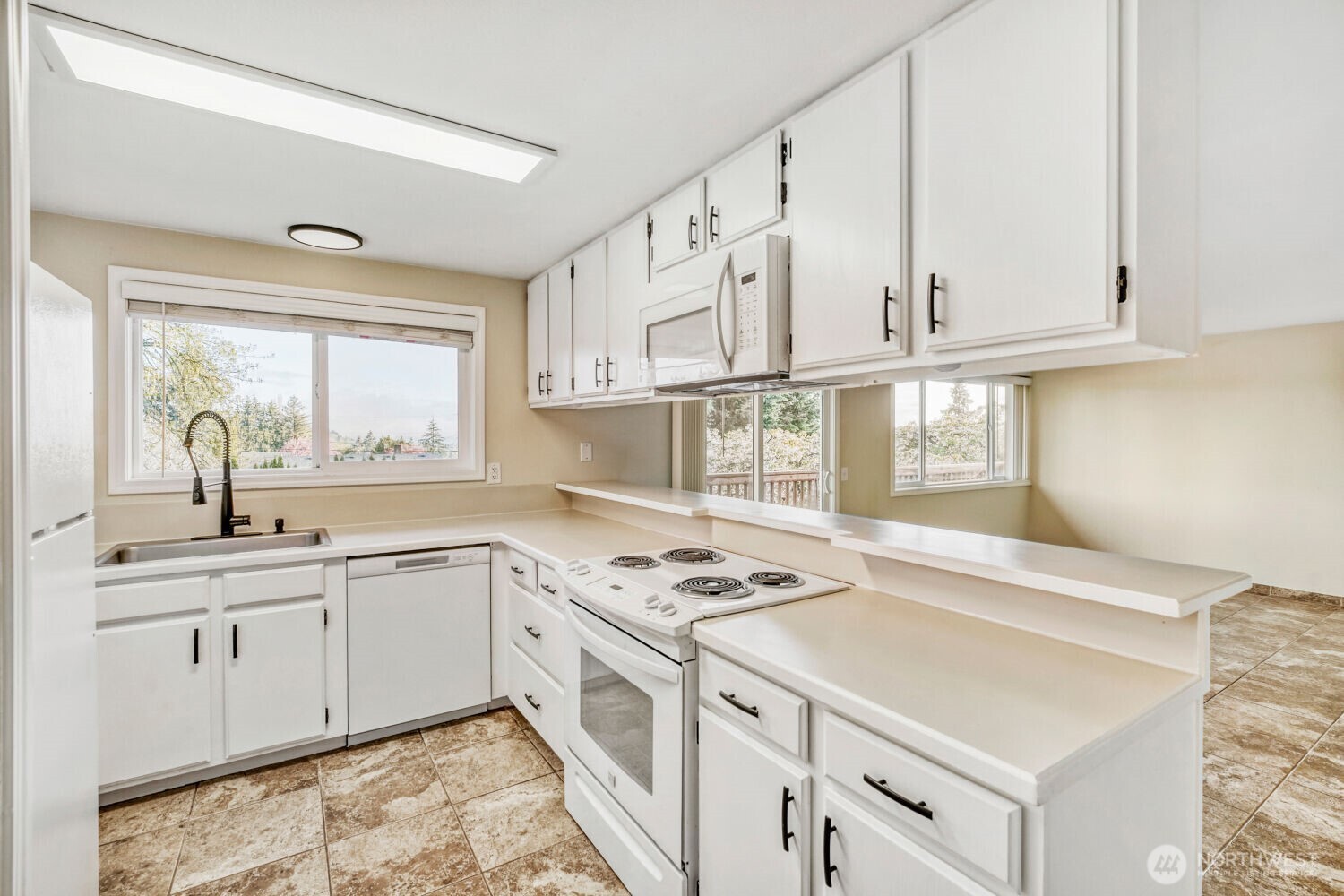3618 S 243rd Street , Kent, WA 98032
