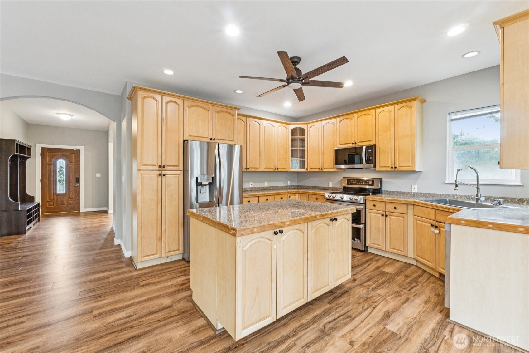 17214 Snohomish Avenue , Snohomish, WA 98296