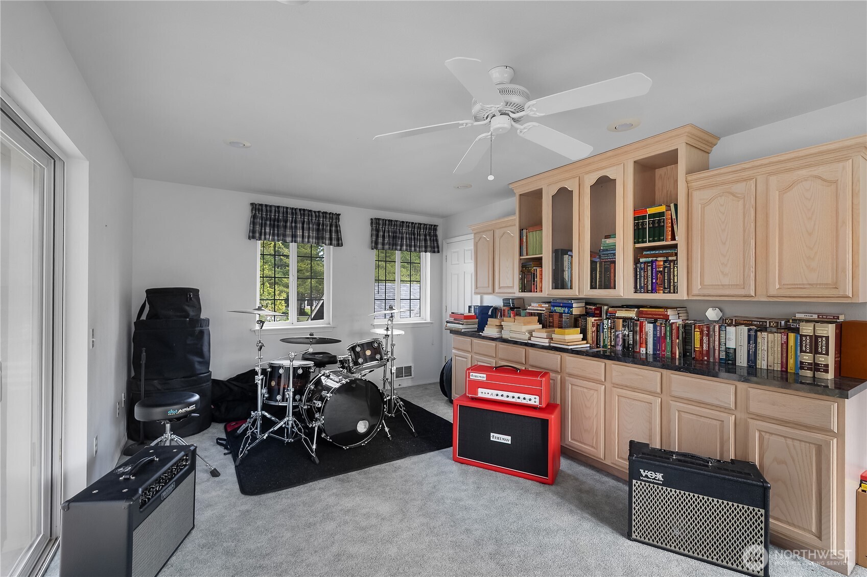 501 E Road of Tralee , Shelton, WA 98584