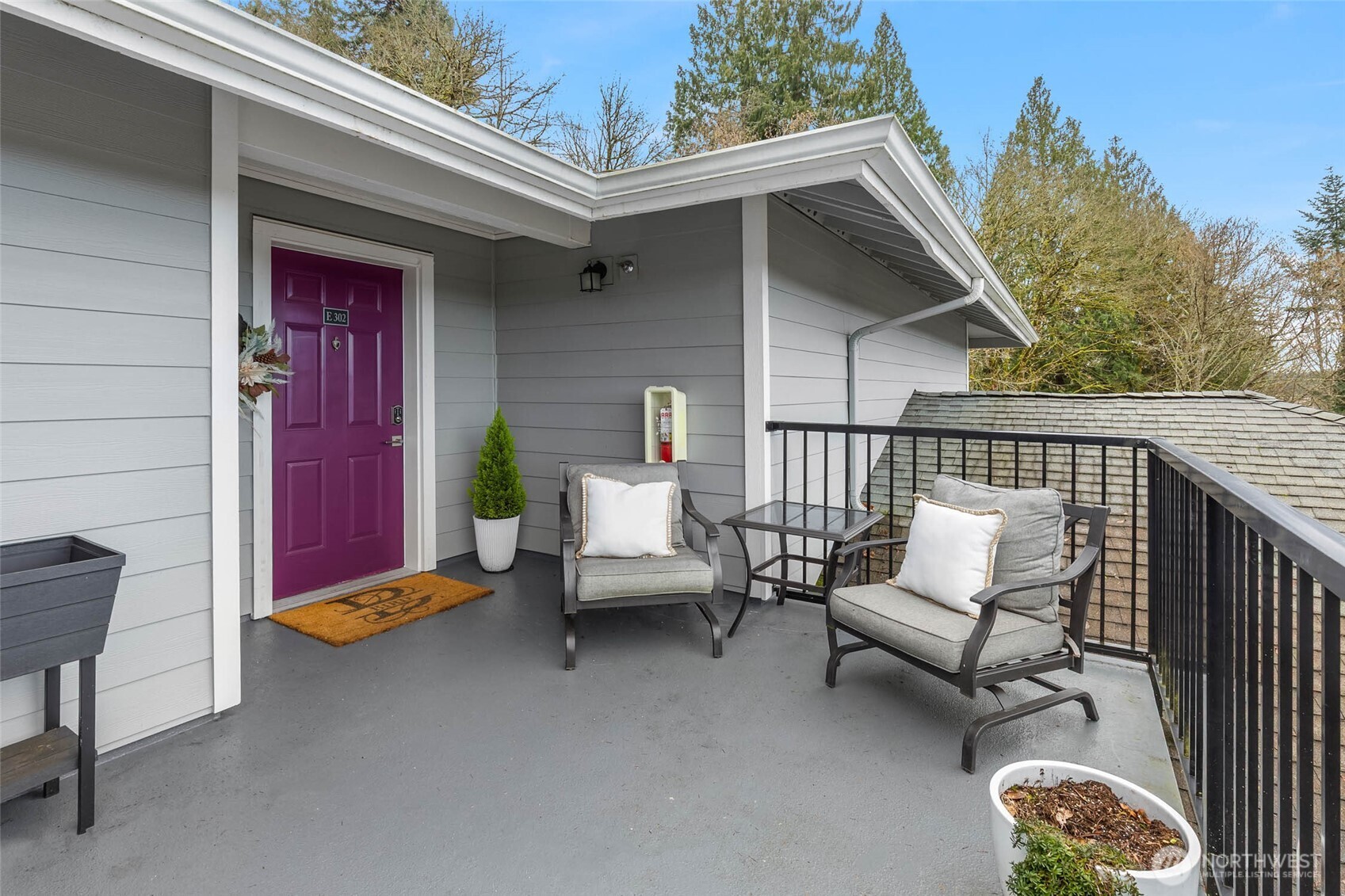 12023 NE 204th Place #E302, Bothell, WA 98011