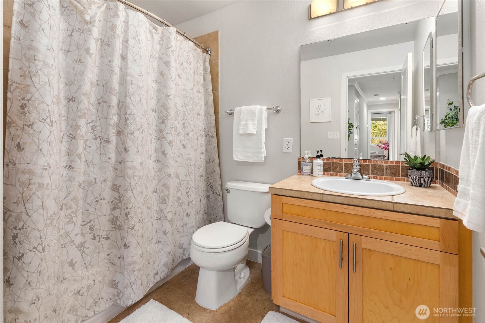 12023 NE 204th Place #E302, Bothell, WA 98011