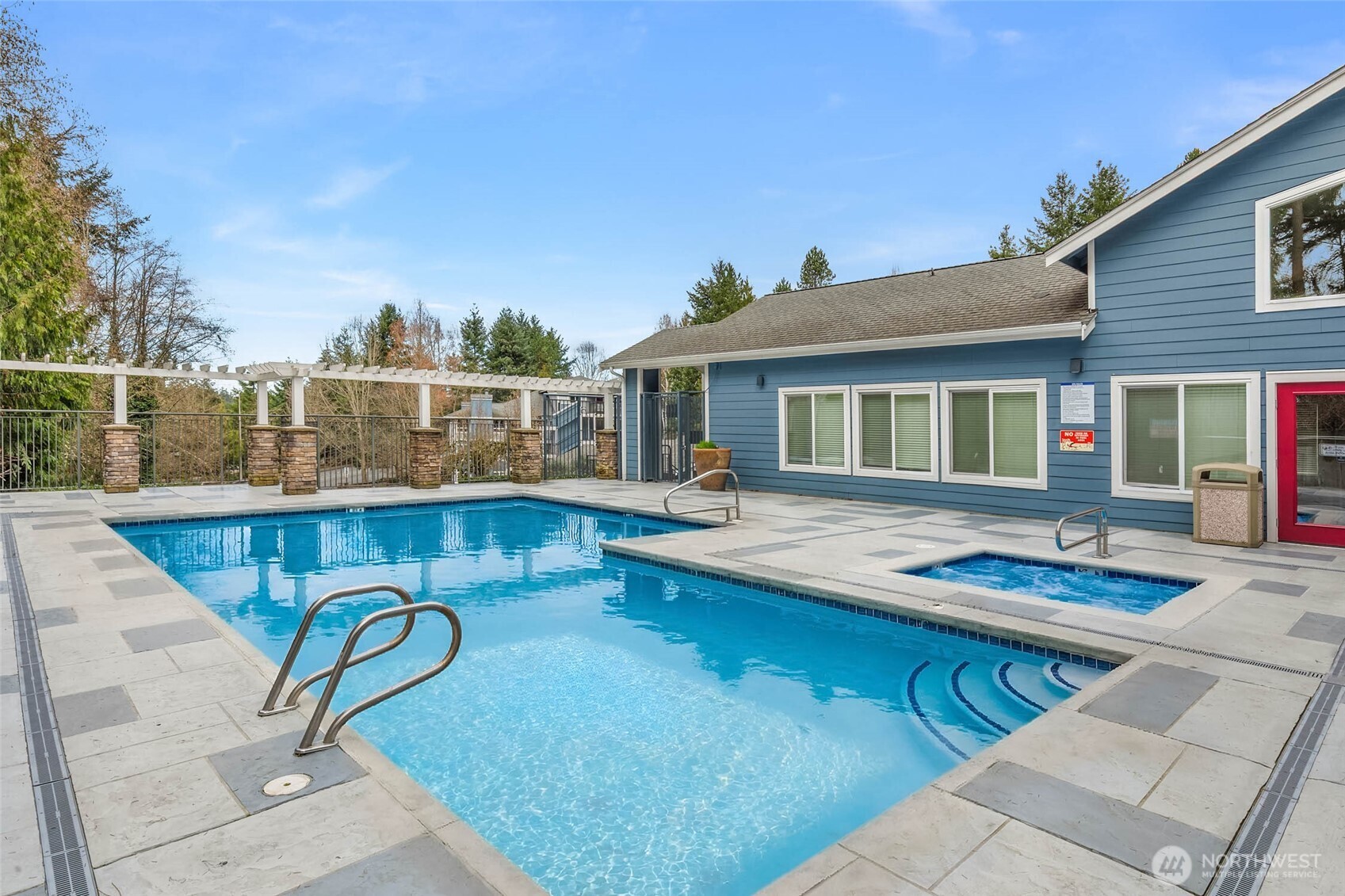 12023 NE 204th Place #E302, Bothell, WA 98011