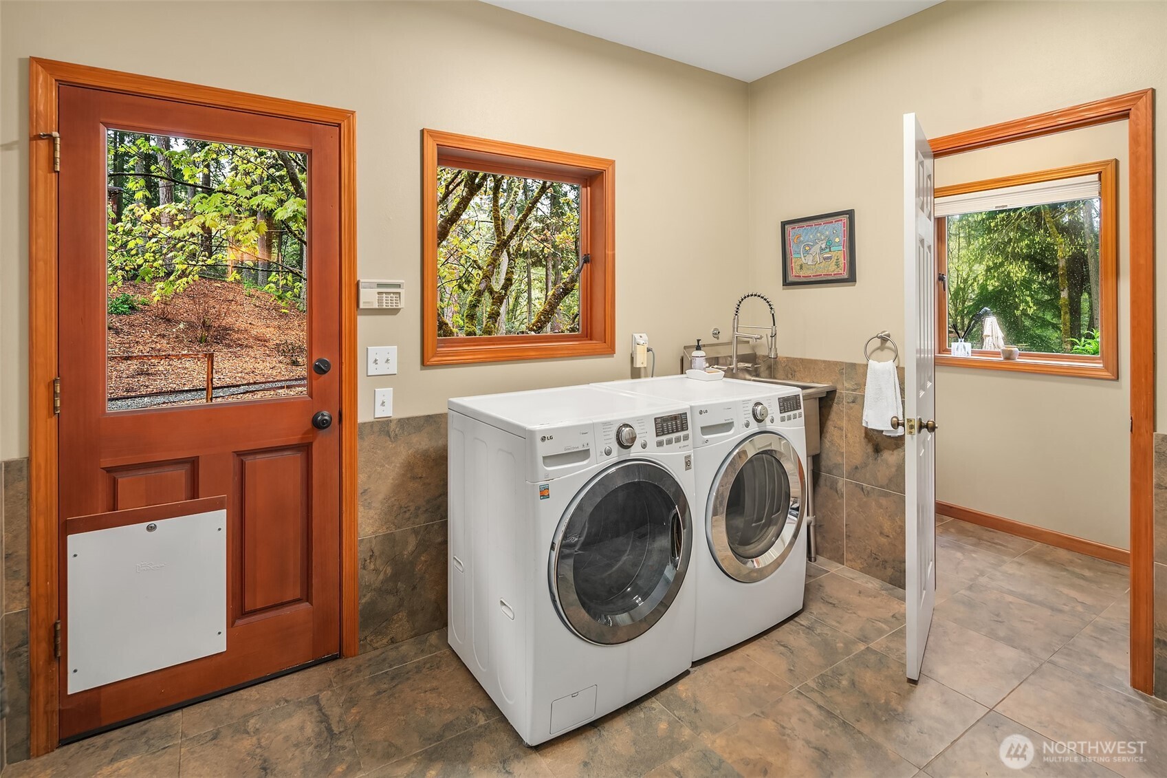 23603 Old Mill Road SW, Vashon, WA 98070