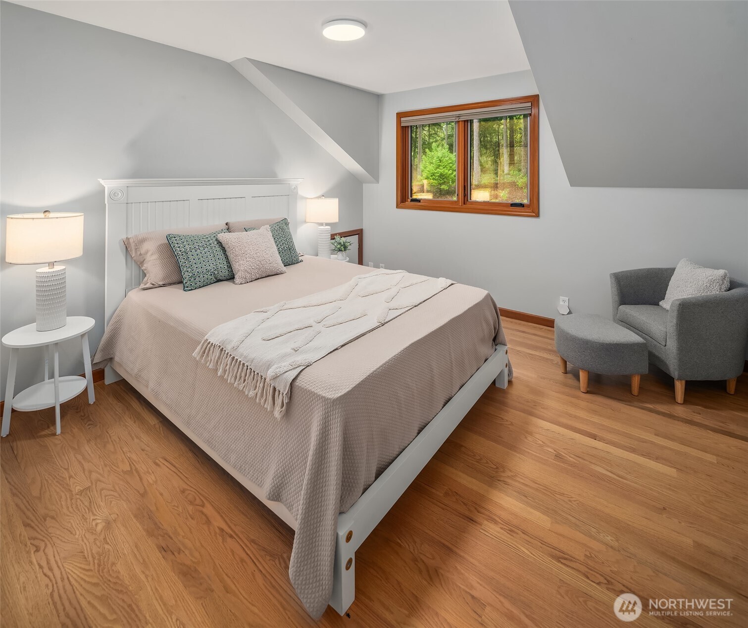 23603 Old Mill Road SW, Vashon, WA 98070