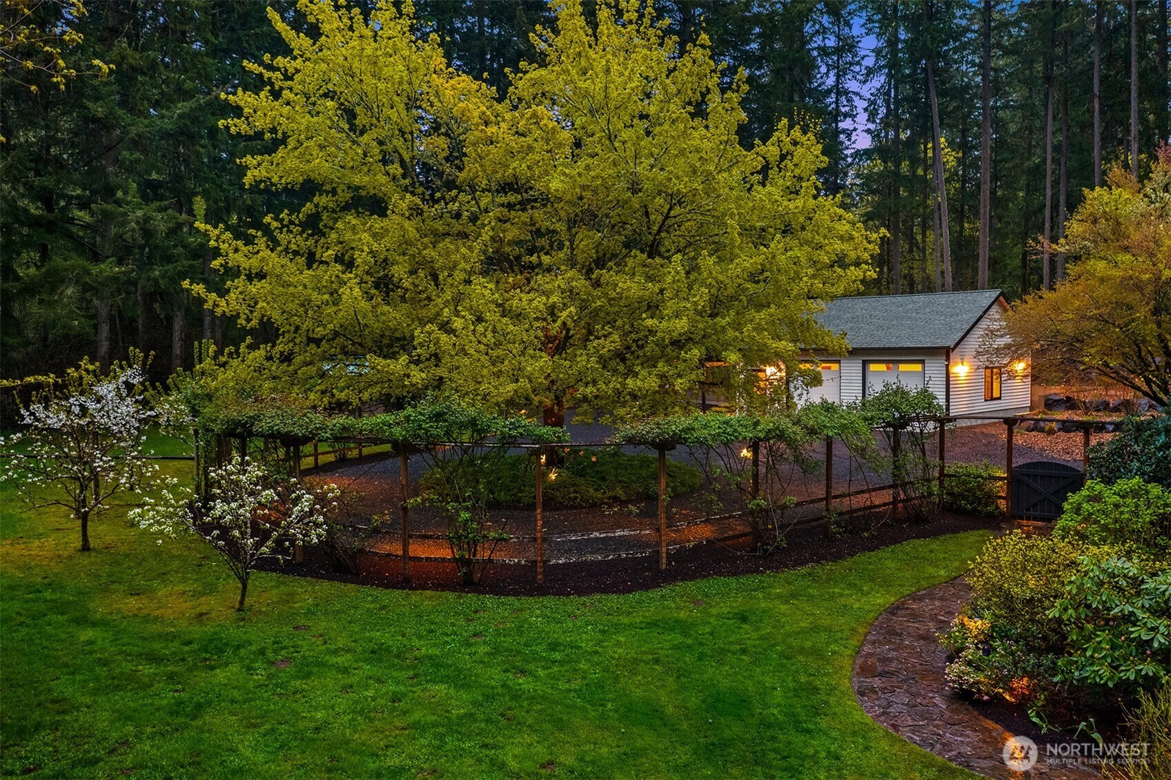 23603 Old Mill Road SW, Vashon, WA 98070