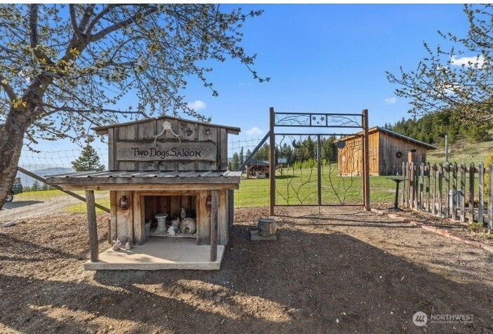 717 Conrad Hill Way , Colville, WA 99114