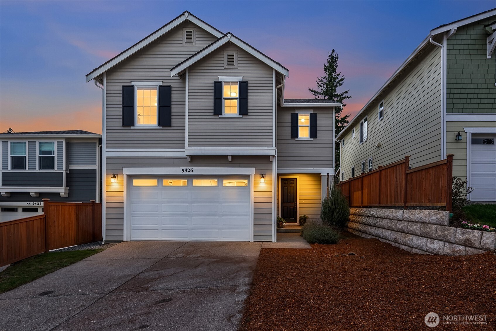 9426 S 237th Street , Kent, WA 98031